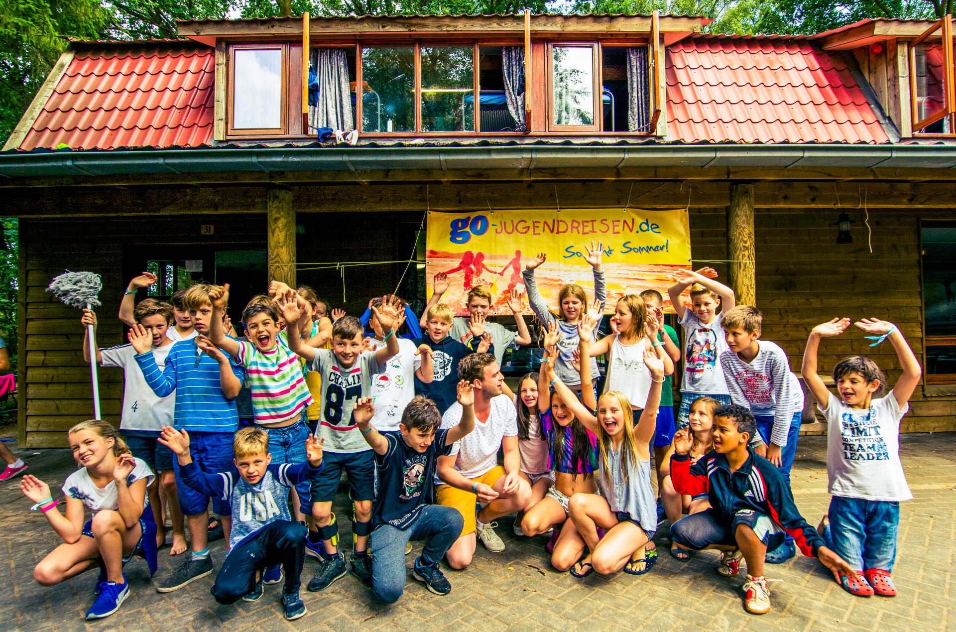 Jugendreisen Weihnachten 2022 GO Jugendreisen SportreisenSprachreisenSommer Camps 2021/2022