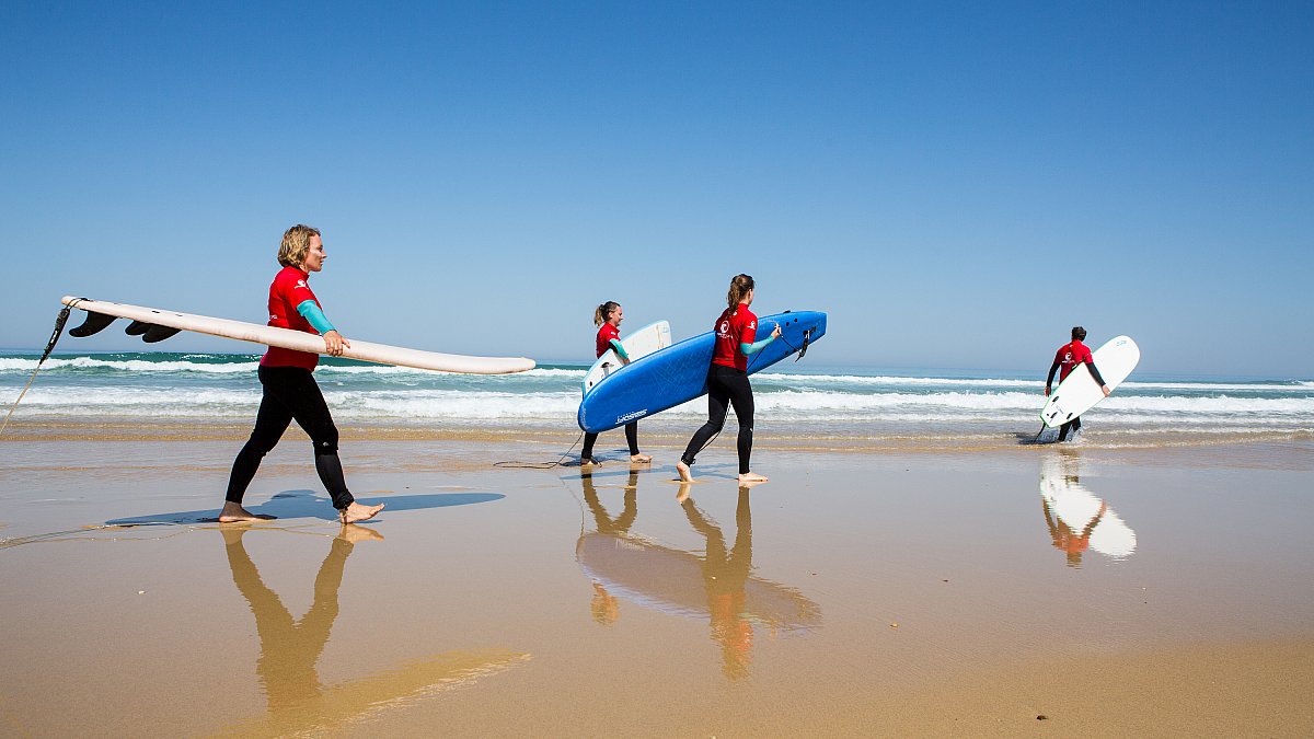 Surfcamp Saint Girons Surfen mit GO Jugendreisen ab 24 Jahre